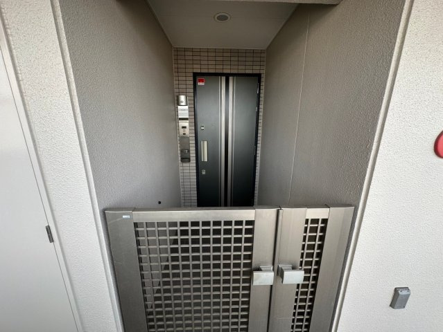パルシオ本山鹿子町のその他|専用玄関ポーチ・門扉あり！