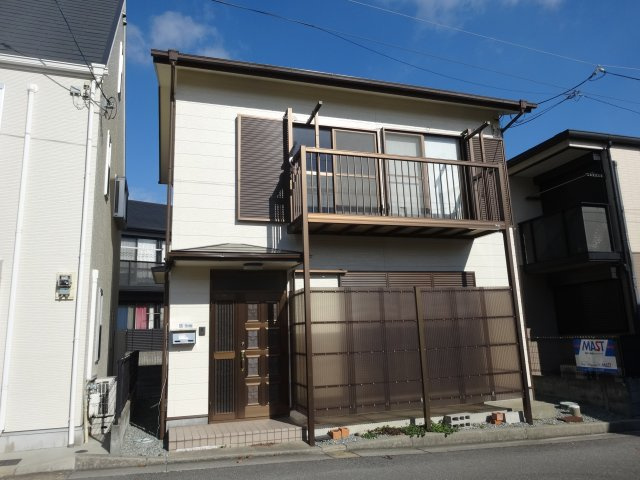 川面3丁目貸家の外観