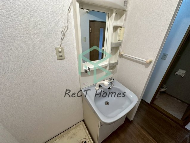 メイプルハイツの洗面所
