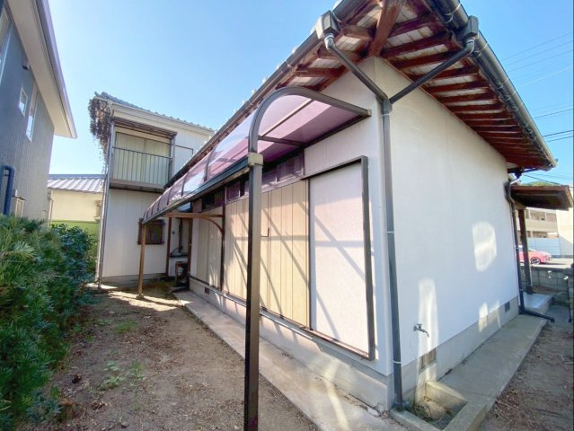 糟屋郡志免町王子１丁目　土地の外観|現況は木造瓦葺平屋建の古家付きです！※現況渡し