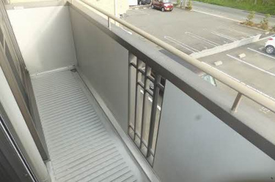 【バルコニー】 | メゾン・ド・セリーヌⅡ | バルコニー付きです