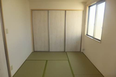 【和室】 | メゾン・ド・セリーヌⅡ | い草の香りが落ち着く素敵な和室です