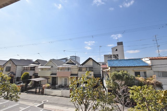 ジオ伊丹ブライトステージの展望|バルコニーからの眺望◎目の前に建物がないので開放感のあるバルコニーです。