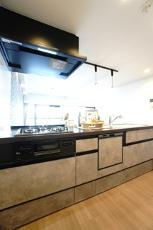 【キッチン】 | 【上級グレードリノベ】サーパス矢口駅前 | 室内（2025年3月23日10：00頃）撮影