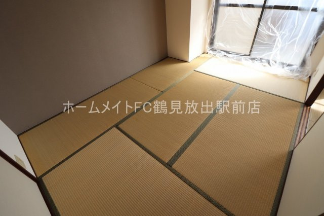 大阪市城東区諏訪３丁目の賃貸マンションの和室