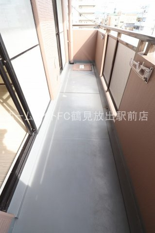 大阪市城東区諏訪３丁目の賃貸マンションのバルコニー