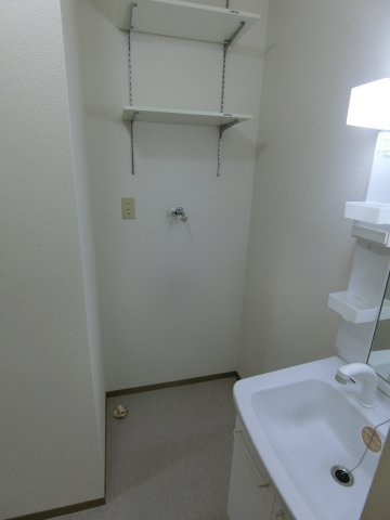 ラルカンシェルB棟の洗面所