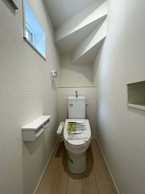 【トイレ】 | 池田市井口堂３丁目　新築戸建　３号棟