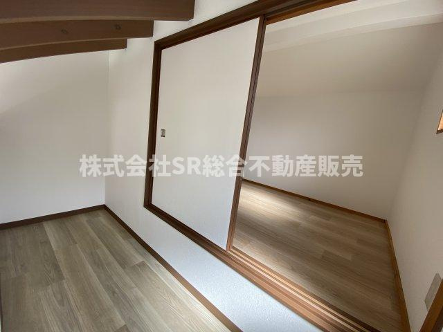 西岩田4丁目中古戸建の内装|ロフト部分です
収納も多く出来ます