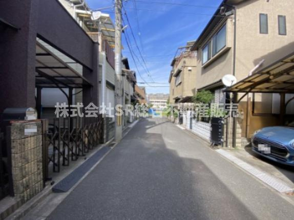 西岩田4丁目中古戸建の前面道路含む現地写真|前面道路含む現地写真です