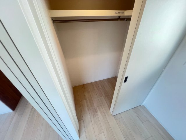 シャテーニュ上本町の収納