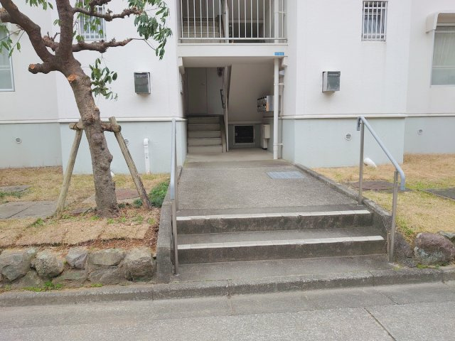 【エントランス】 | 光明住宅3号棟
