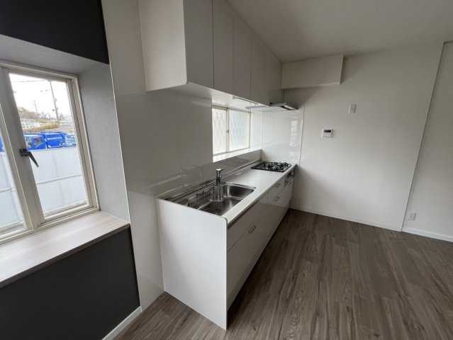 岡山5丁目中古戸建の居間・リビング|使いやすい居間です