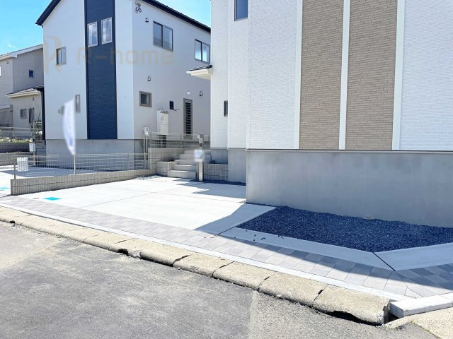 水戸市東赤塚　新築戸建て　1号棟の駐車場|カースペースは2台お停めいただけます♪