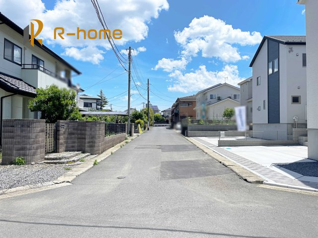 水戸市東赤塚　新築戸建て　1号棟の前面道路含む現地写真|堂々！建物完成♪実際のお部屋をご見学可能です♪
ご見学が一番の資料！お気軽にお問い合わせ下さい♪