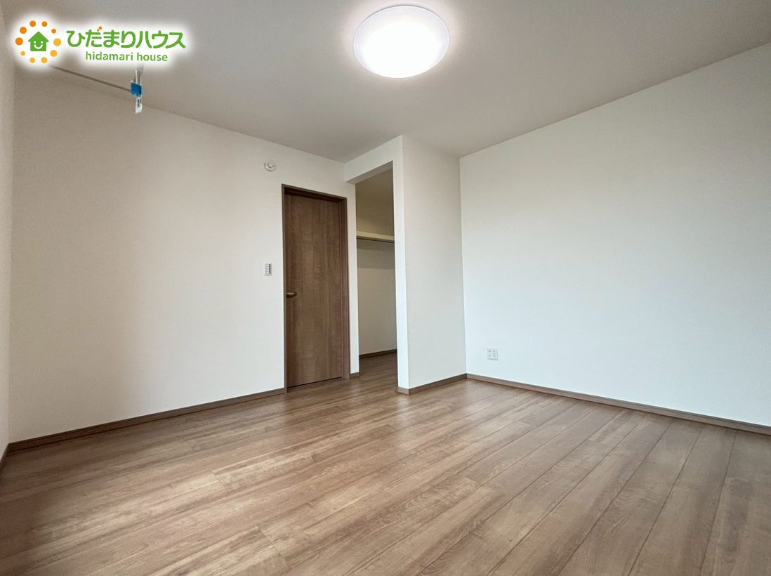 熊谷市久保島　第2期　新築戸建　ワイウッドコート　　01の内装|家族みんなで寝れちゃいます＾＾			
