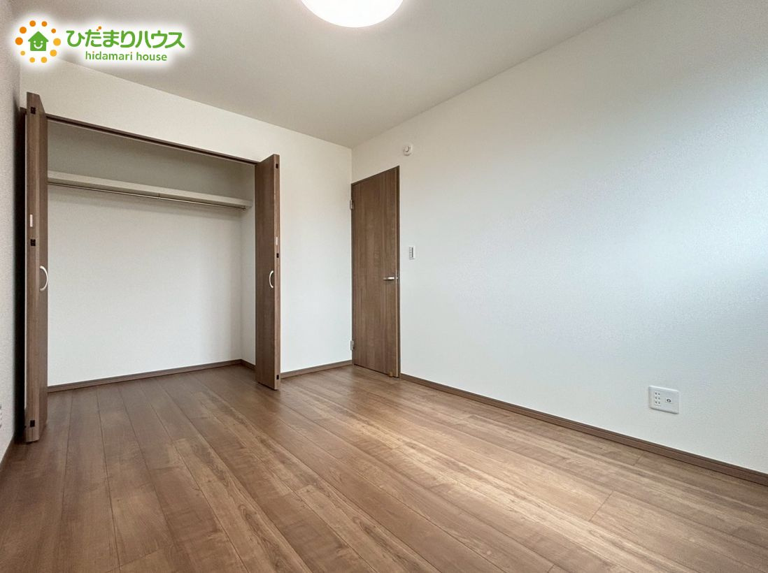 熊谷市久保島　第2期　新築戸建　ワイウッドコート　　01の収納|お子様グッズを片付けるのにも、困りませんね！				
