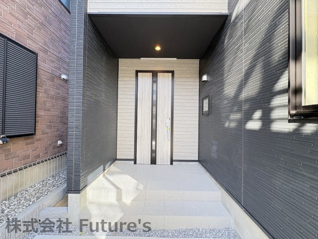 三郷市戸ケ崎2丁目　新築戸建　全1棟のエントランス|玄関アプローチ