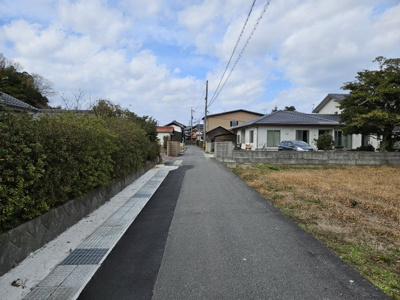 【前面道路含む現地写真】 | 鳥取市布勢 土地