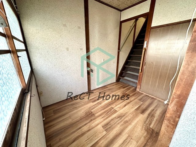 明石市太寺天王町の一戸建ての内装