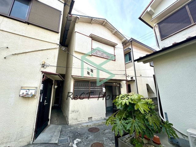 明石市太寺天王町の一戸建ての外観