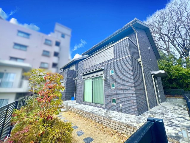 天白区八事石坂戸建の庭|南側にはお庭があります！