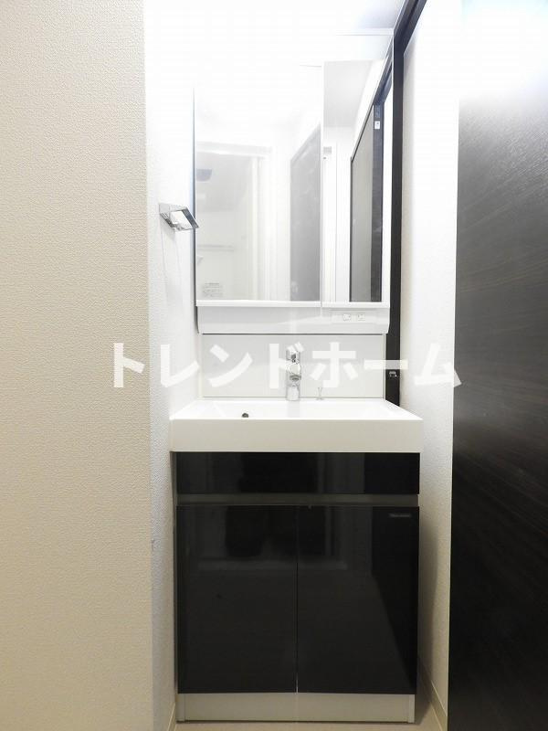 エステムコート梅田北Ⅱゼニスの洗面所|選べる家電プランあり！！