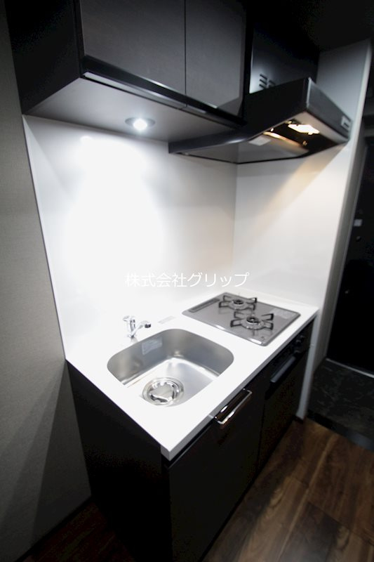 Le'a横濱大通り公園弐番館のキッチン