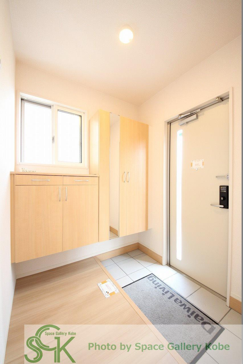 高津橋Ｄ-room Aの玄関|※お部屋により仕様が異なる場合があります※