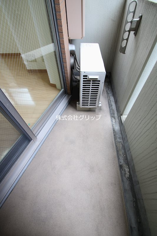 エクセリア横浜のバルコニー