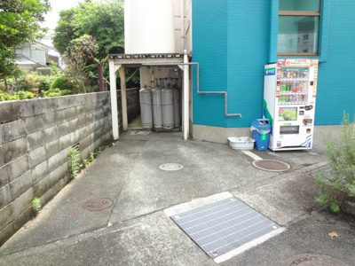 【駐車場】 | サザンコート枝松・ | 完成写真