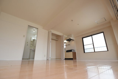 【居間・リビング】 | サザンコート枝松・