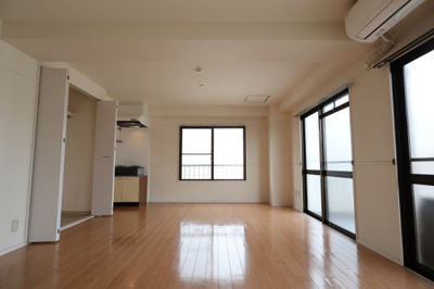 【居間・リビング】 | サザンコート枝松・