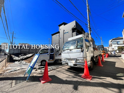 【前面道路含む現地写真】 | 府中市西府町5丁目　新築戸建　全4棟