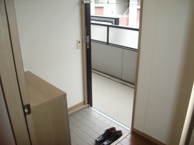 ラス・ブリーサスの玄関