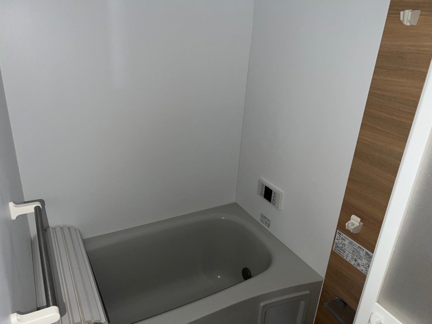 クレアージュ小中野Aの浴室