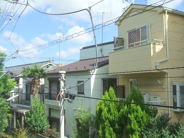 ブエナスエルテの展望|商店街にも近い住宅街。住環境良好！