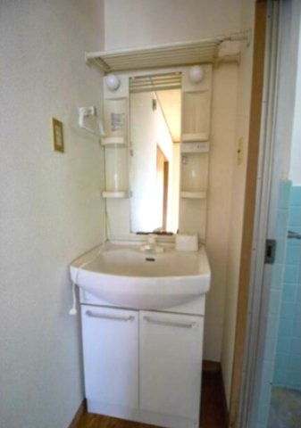 冬野テラスハウスの洗面所