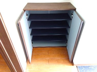 クレアージュ小中野Bの収納