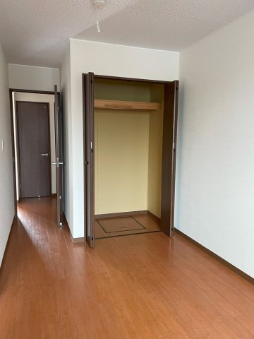 クレアージュ小中野Bの収納