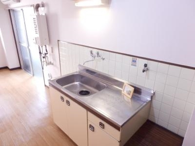 西田マンションの内装