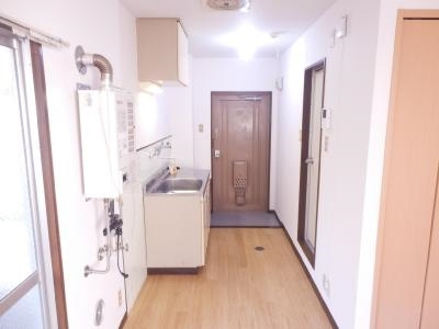 西田マンションの内装