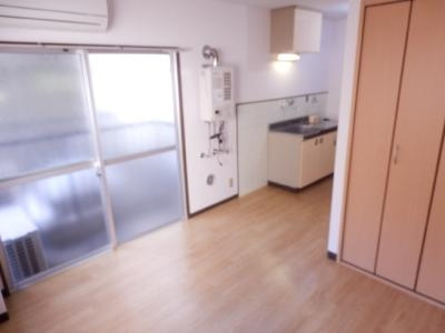 西田マンションの内装