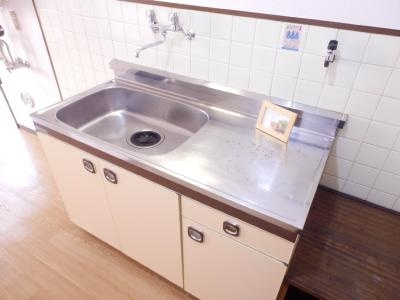 西田マンションのキッチン|キッチン