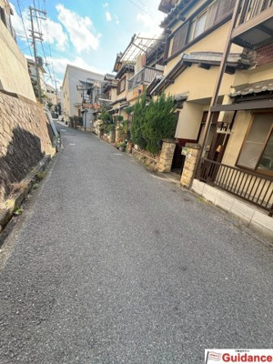 【前面道路含む現地写真】 | 柏原市片山町中古住宅