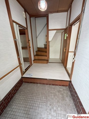 【玄関】 | 柏原市片山町中古住宅
