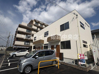 【外観】 | アイリスパレス