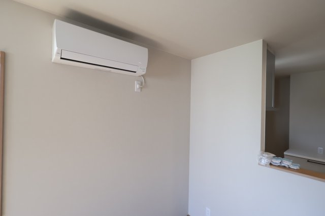 《仲介手数料無料》南区白幡６丁目1373-7(全1戸)新築一戸建てFelidiaGardenの設備|エアコン付き
撮影日 2025年8月21日 13:20 晴れ