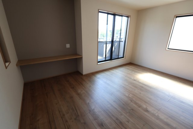 【洋室】 | 《仲介手数料無料》南区白幡６丁目1373-7(全1戸)新築一戸建てFelidiaGarden | 撮影日 2025年8月21日 13:20 晴れ