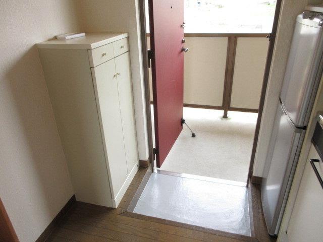 【玄関】 | ルミエール平城山 | 同型タイプ